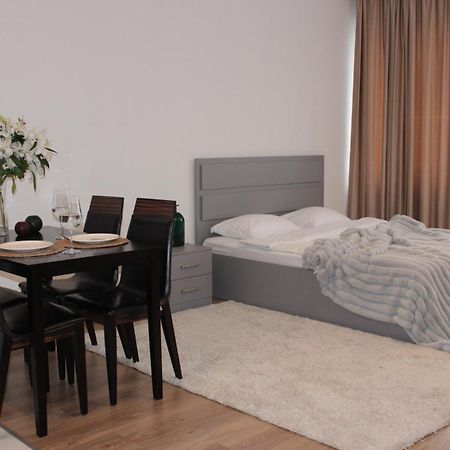 Cozy Home Exclusive Time Almaty Exterior foto